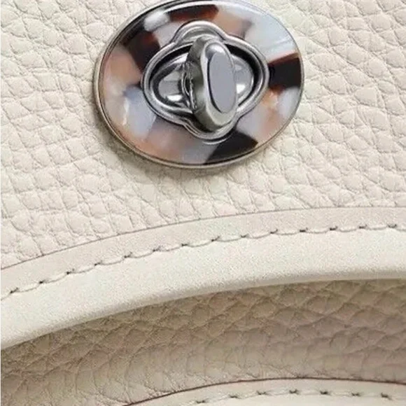 COACH NWT Mini Wavy Dinky Bag In Coachtopia Leather(COACH CQ852) - Picture 5 of 7